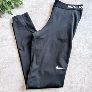 Nike Pro Black Dri-Fit Leggings Size Medium